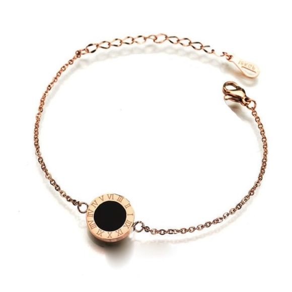 Elegant bracelet Roman Numerals - Picture 2 of 2